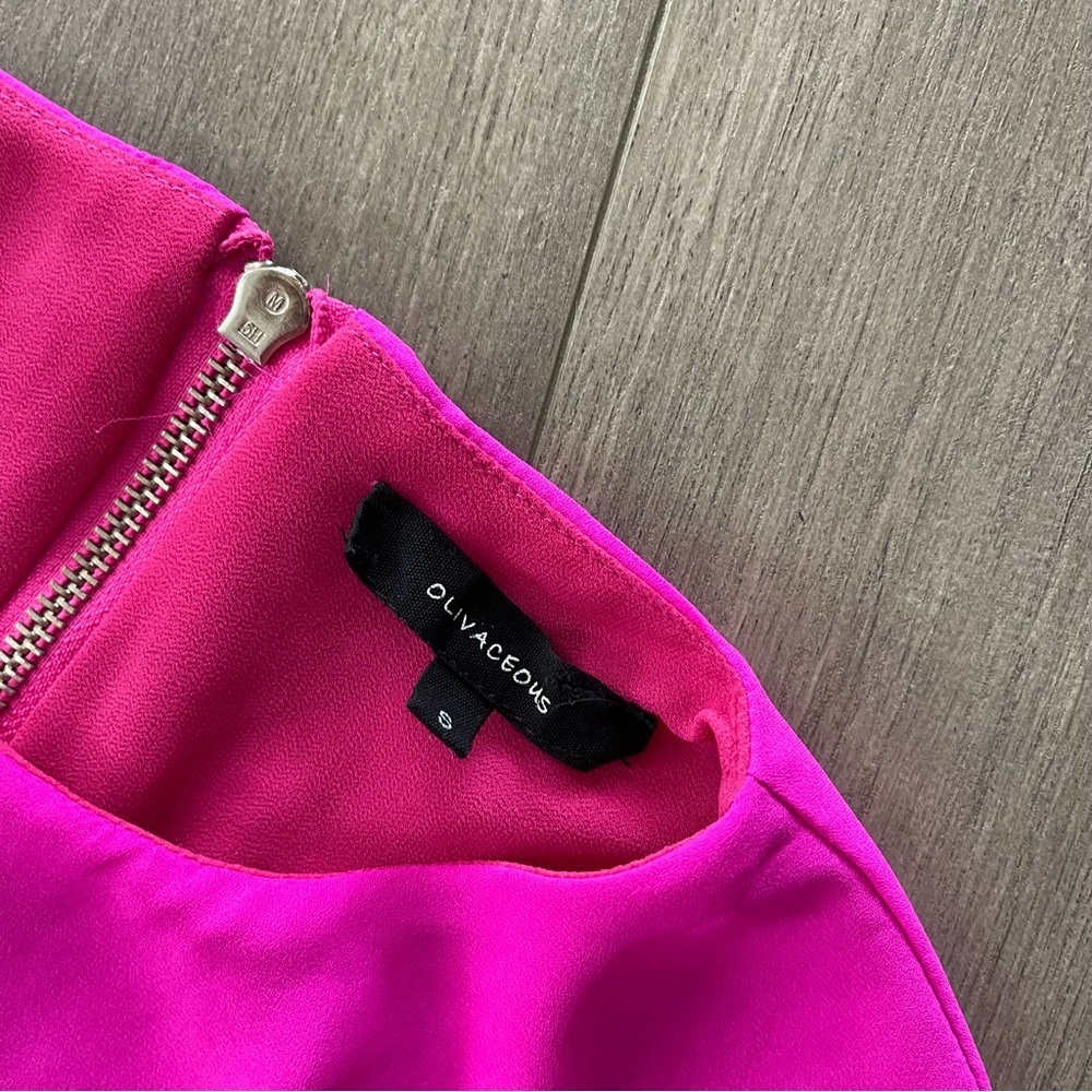 New Olivaceous Magenta Pink‎ Short Sleeve Shift Dress - Picture 4 of 5